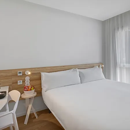 ホテル Sevilla 2*